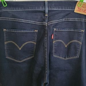 Levi's shaping skinny dk wash jeans